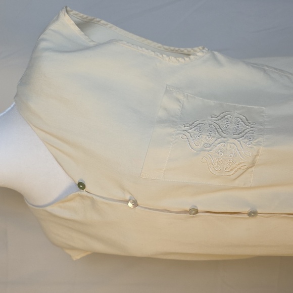 Vintage Silk Land Women's Cream Button-Up Top - Picture 1 of 11
